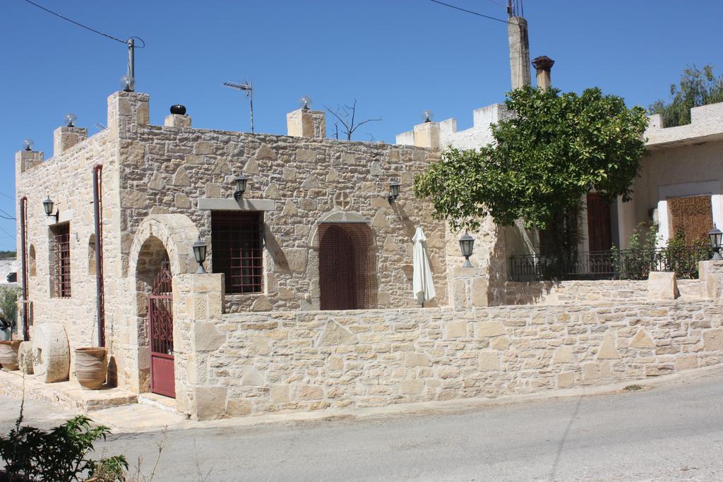 Villa Fabrika Vóroi Exterior foto